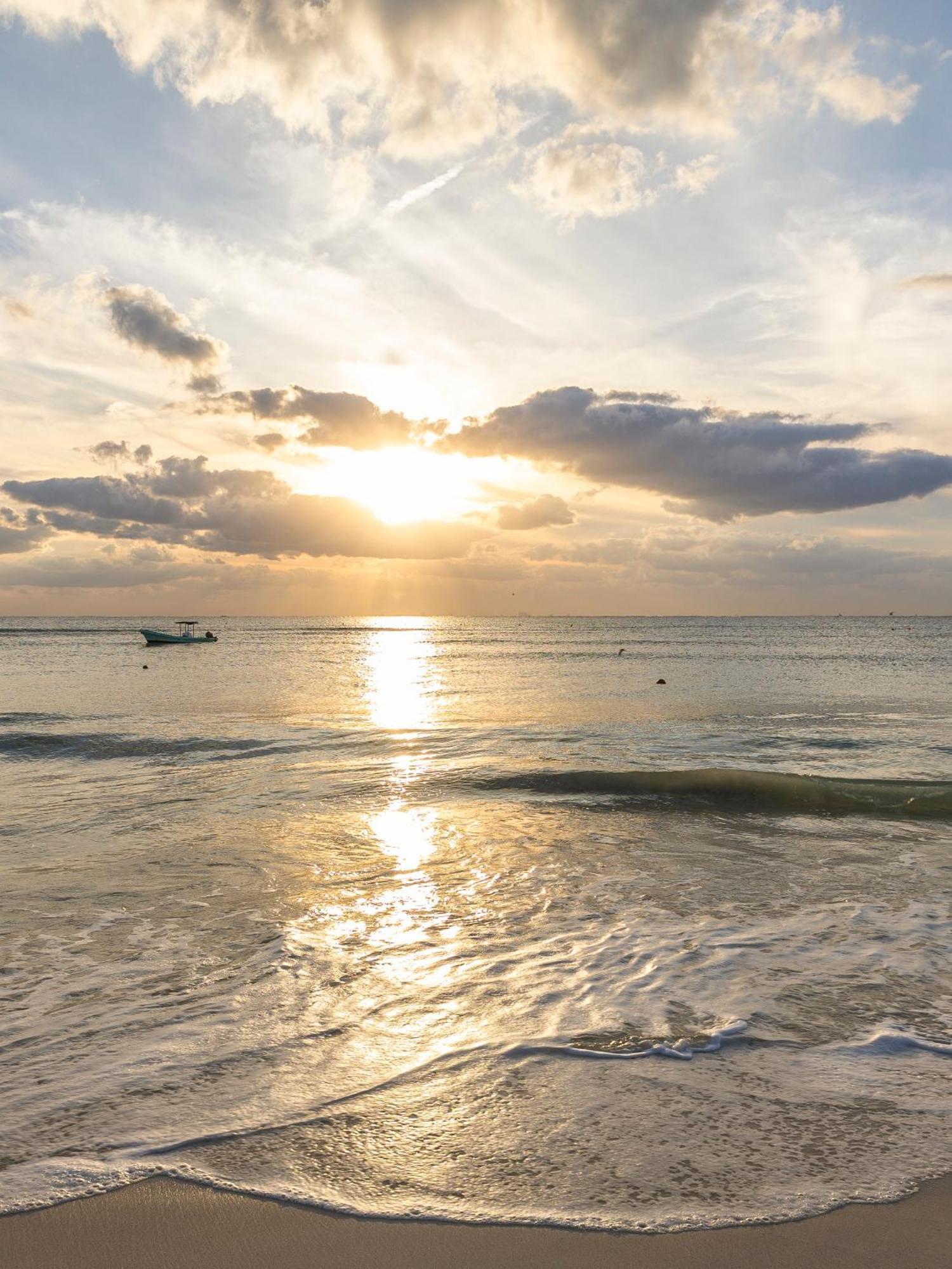 Areia Playa Del Carmen - Beach Front Hotel Экстерьер фото